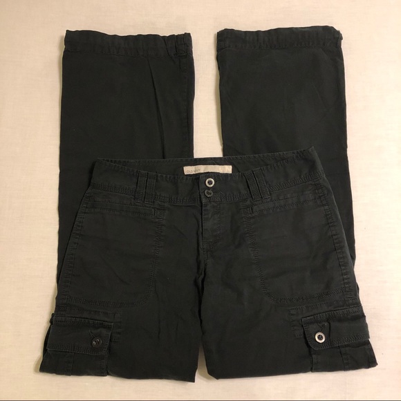 low rise cargo shorts